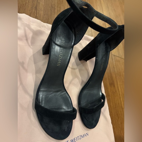 STUART WEITZMAN
NearlyNude suede sandals - Picture 5 of 5